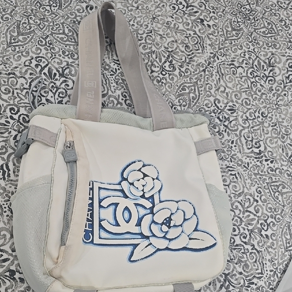 Chanel White and Gray Women's Bag Sports Line Authentic - Picture 1 of 6